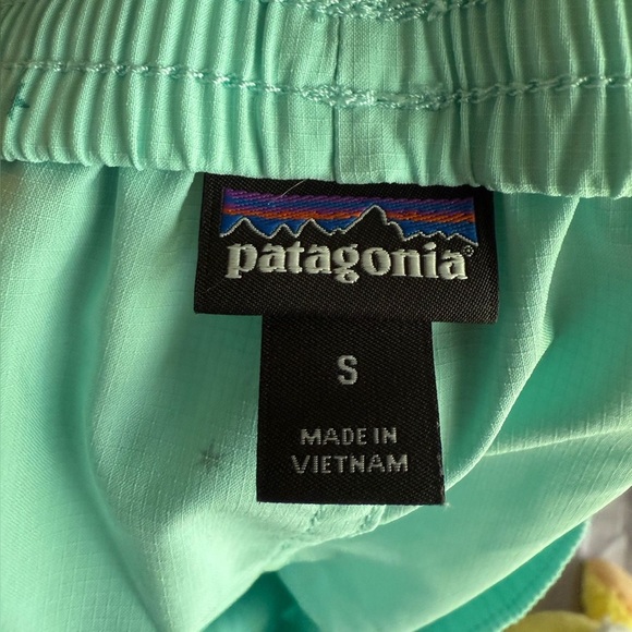 Patagonia Mint Green Active Shorts - Picture 2 of 5